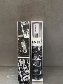 Alternative view of CHANEL Umbrellas E020260503000549