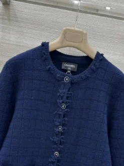 Alternative view of CHANEL Coats & Jackets CASHMERE ONE SIZE D00202605282779159