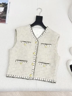CHANEL Coats & Jackets Tweed S-L C55202605282548149