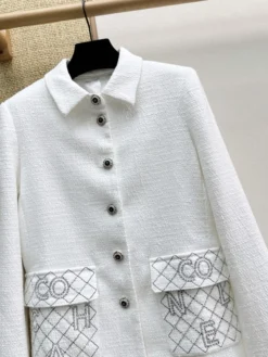 Alternative view of CHANEL Coats & Jackets Tweed S-L C85202605270043159