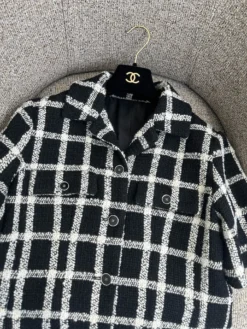 Alternative view of CHANEL Coats & Jackets Tweed S-L D25202605270180169