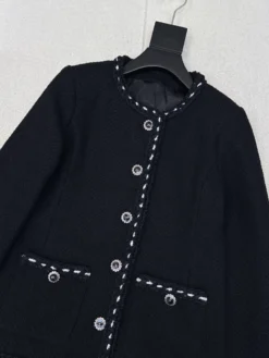 Alternative view of CHANEL Coats & Jackets Tweed S-L D45202605282575169