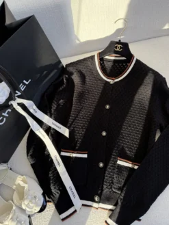 CHANEL Coats & Jackets Wool ONE SIZE C25202605270277139