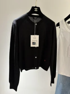 CHANEL Sweaters & Knitwear Cashmere 36-40 C50202605270288149