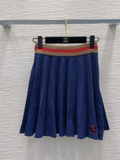Alternative view of CHANEL T-shirts & Vests Wool S-L B70202605282447119