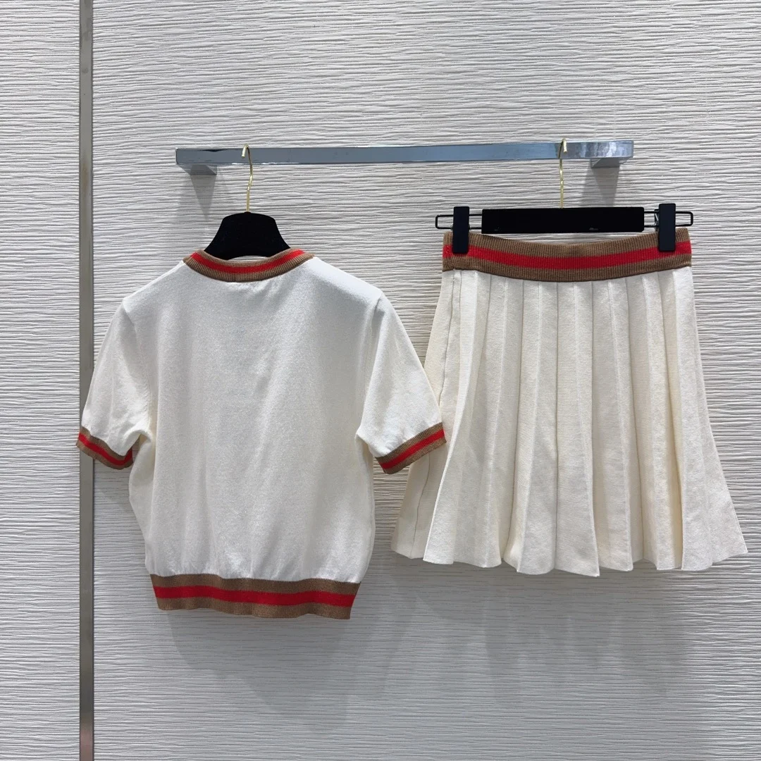 CHANEL T-shirts & Vests Wool S-L B70202605282449119 - Image 9