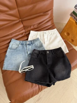 CHANEL Trousers & Shorts Denim ONE SIZE B55202605271175119