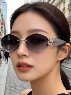 Alternative view of CHLOE Glasses & Sunglasses G520260504859159