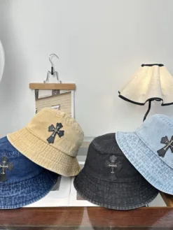 CHROME HEARTS Hats & Caps D220260503165949