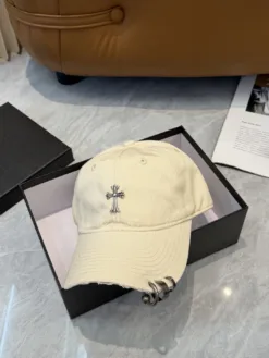 Alternative view of CHROME HEARTS Hats & Caps D320260503630049