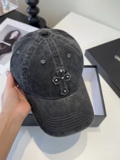 Alternative view of CHROME HEARTS Hats & Caps E020260503258049
