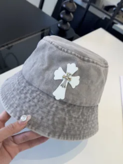 Alternative view of CHROME HEARTS Hats & Caps E520260503482949