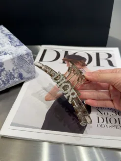 DIOR Hair Accessories D520260503007849