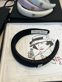 Alternative view of DIOR Hair Accessories D520260503045249
