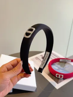 Alternative view of DIOR Hair Accessories D520260503074349
