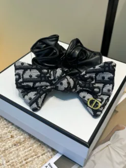 Alternative view of DIOR Hair Accessories D520260503175949