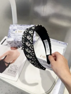 Alternative view of DIOR Hair Accessories D520260503243549
