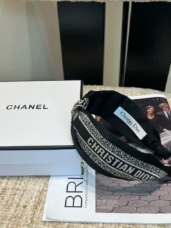 Alternative view of DIOR Hair Accessories D520260503328949