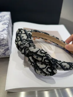 Alternative view of DIOR Hair Accessories D520260503362749