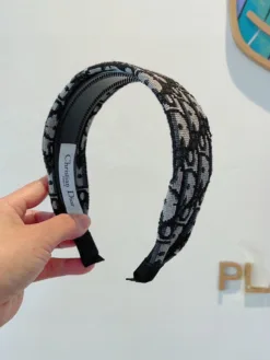 Alternative view of DIOR Hair Accessories D520260503405249