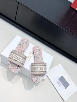 DIOR Sandals & Slides EU35-39 B50202605030601119