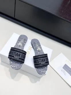DIOR Sandals & Slides EU35-39 B50202605030603119