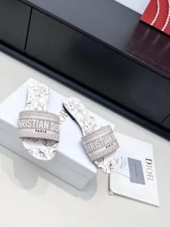 DIOR Sandals & Slides EU35-39 B50202605030607119