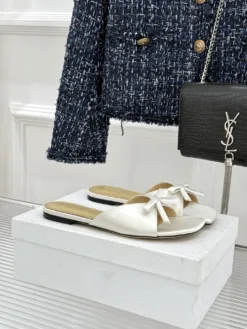 DIOR Sandals & Slides EU35-39 B80202605032368129