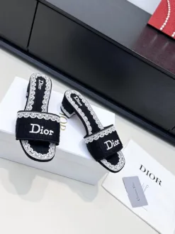 DIOR Sandals & Slides EU35-39 C00202605031355129