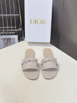 DIOR Sandals & Slides EU35-41 B40202605030320109