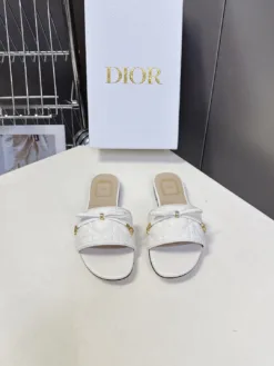 DIOR Sandals & Slides EU35-41 B40202605030321109