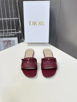 DIOR Sandals & Slides EU35-41 B40202605030322109