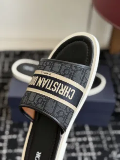 Alternative view of DIOR Sandals & Slides EU39-46 B15202605030989109