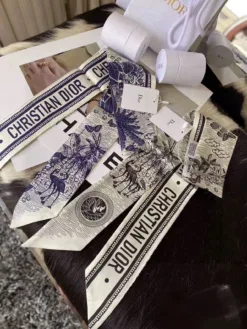 Alternative view of DIOR Scarves D520260504479549