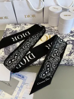 Alternative view of DIOR Scarves D520260504619249