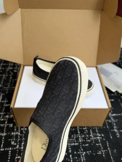 Alternative view of DIOR Sneakers EU35-40 B70202605031046119