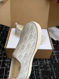 Alternative view of DIOR Sneakers EU35-40 B70202605031047119