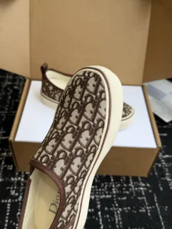 Alternative view of DIOR Sneakers EU35-40 B70202605031048119