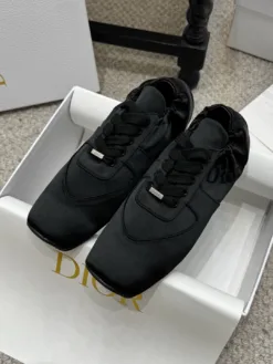 Alternative view of DIOR Sneakers EU35-40 B90202605032824129