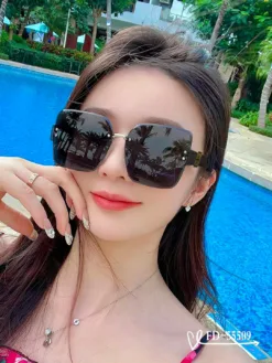 FENDI Glasses & Sunglasses F520260504708149