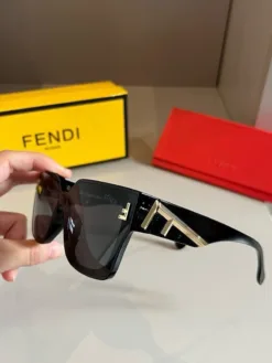 Alternative view of FENDI Glasses & Sunglasses G520260504056859