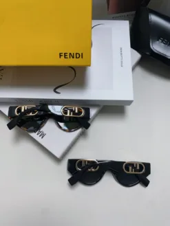Alternative view of FENDI Glasses & Sunglasses G520260504104559