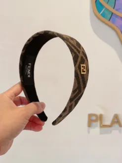 FENDI Hair Accessories D520260503367049
