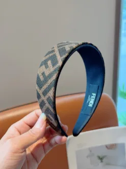 FENDI Hair Accessories E020260503301849