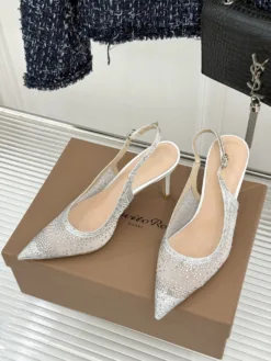 Alternative view of GIANVITO ROSSI Heels EU35-39 C40202605033046139
