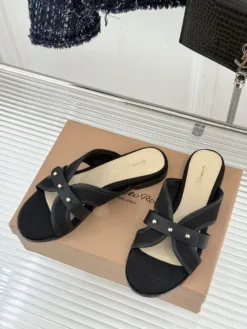 Alternative view of GIANVITO ROSSI Sandals & Slides EU35-39 B90202605031342129