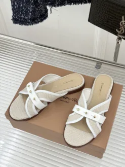Alternative view of GIANVITO ROSSI Sandals & Slides EU35-39 B90202605031343129