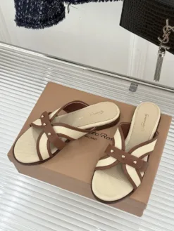 Alternative view of GIANVITO ROSSI Sandals & Slides EU35-39 B90202605031344129