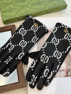Alternative view of GUCCI Gloves F020260503313249