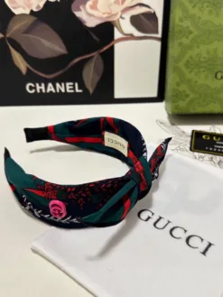 Alternative view of GUCCI Hair Accessories D520260503014449